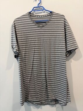 lululemon athletica Gray & White Striped V-Neck Tee